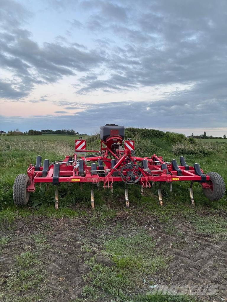 Horsch Terrano 5 FX Cultivatoare
