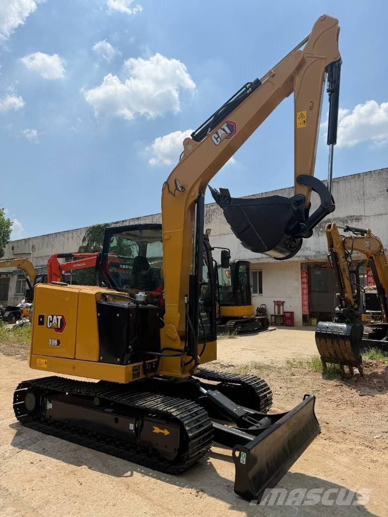 CAT 306 小型挖土機/掘鑿機<7t(小型挖掘機)