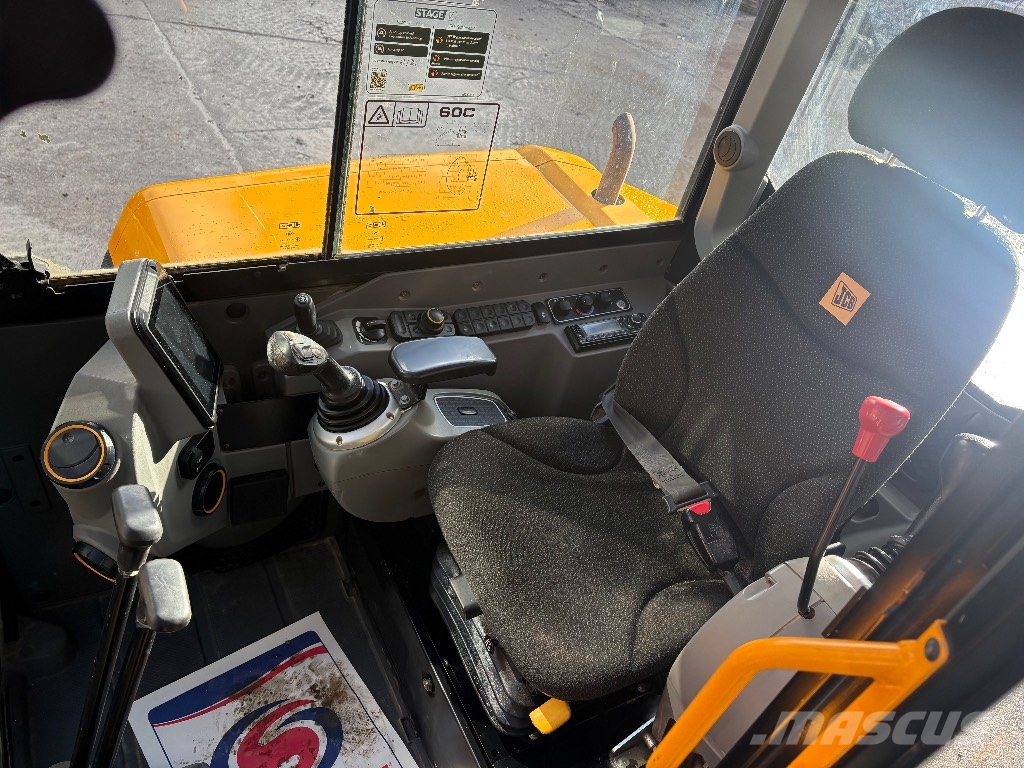 JCB 60 C-2 Mini excavadoras < 7t