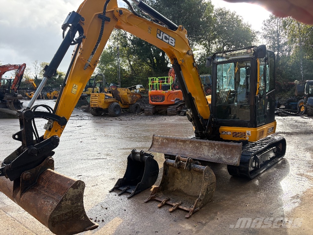 JCB 60 C-2 Mini excavadoras < 7t