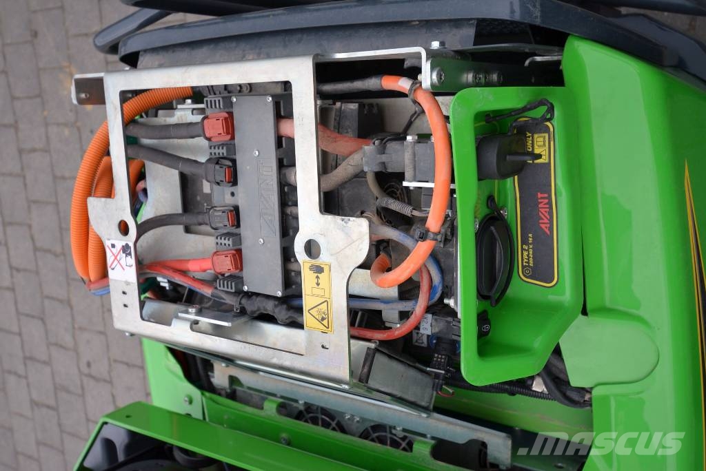 Avant e527 Minicargadoras