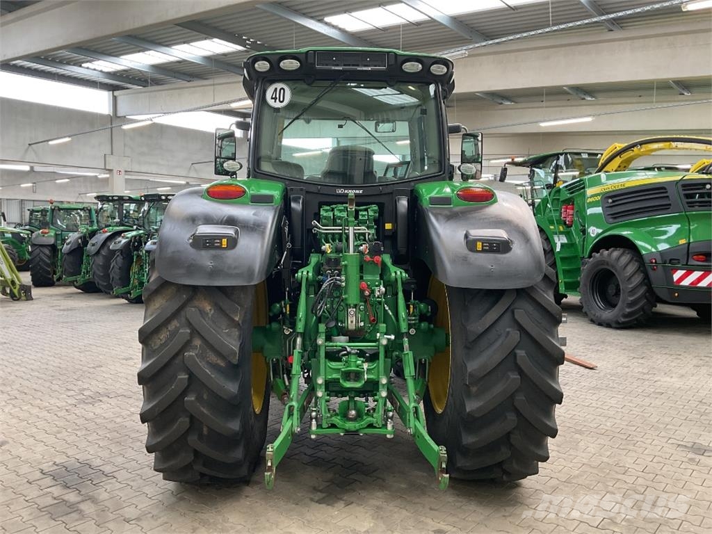 John Deere 6195R Traktori