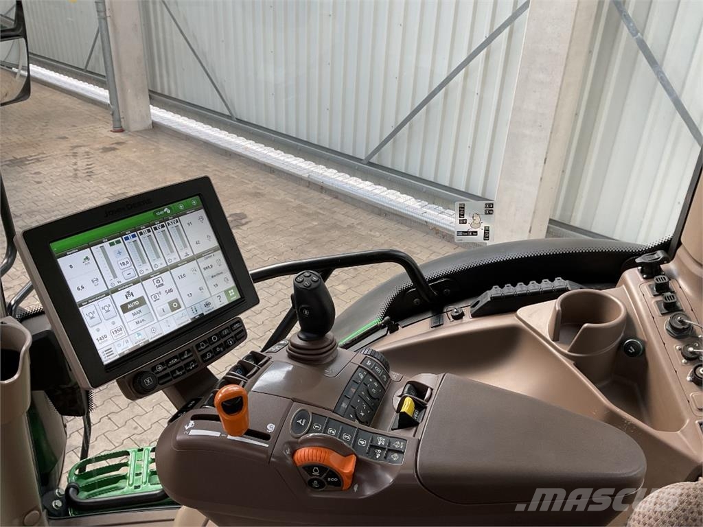 John Deere 6195R Traktori