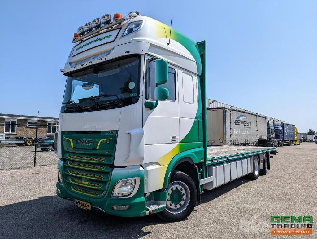 DAF XF 530 FAN 6x2/4 SuperSpaceCab Euro6C - Retarder - Flatbed / Dropside trucks