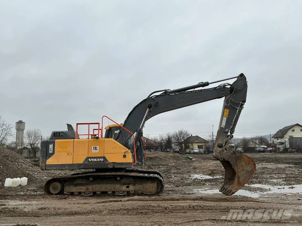 Volvo EC 220 E Pásové rýpadlá