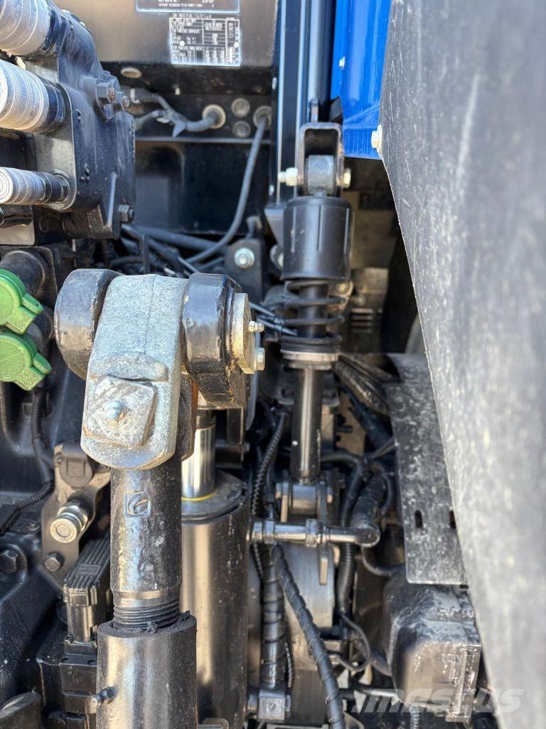New Holland T7 315 HD Traktoren