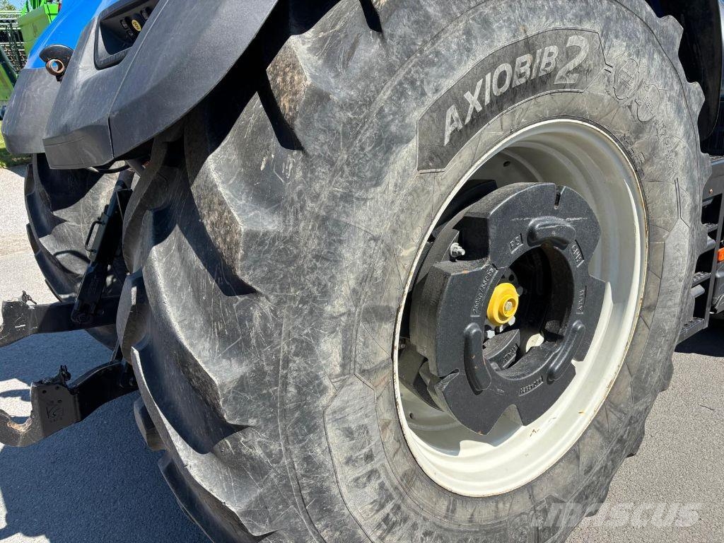 New Holland T7 315 HD Tractors