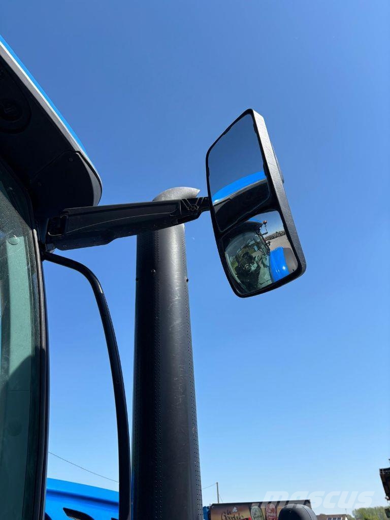 New Holland T7 315 HD Traktoren