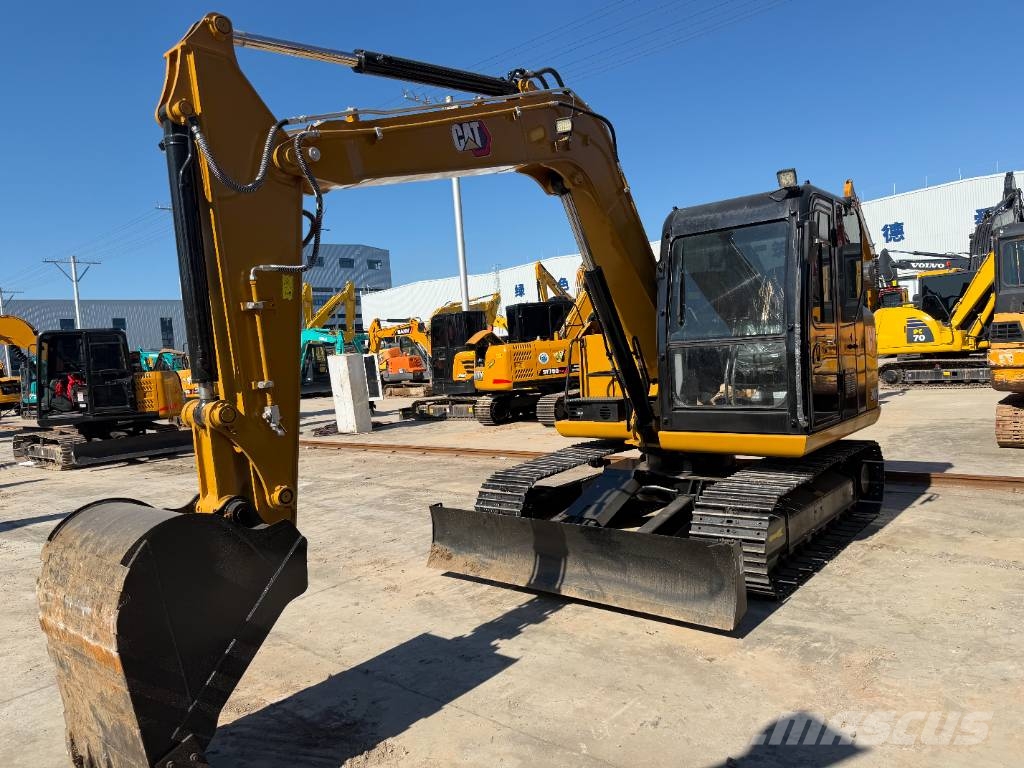 CAT 307E2 Vidutinės galios ekskavatoriai 7-12 t