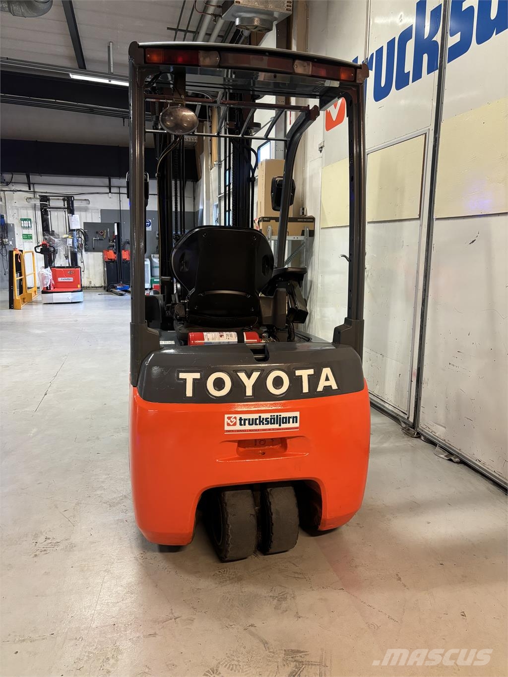 Toyota 8FBET18 Elektro Stapler
