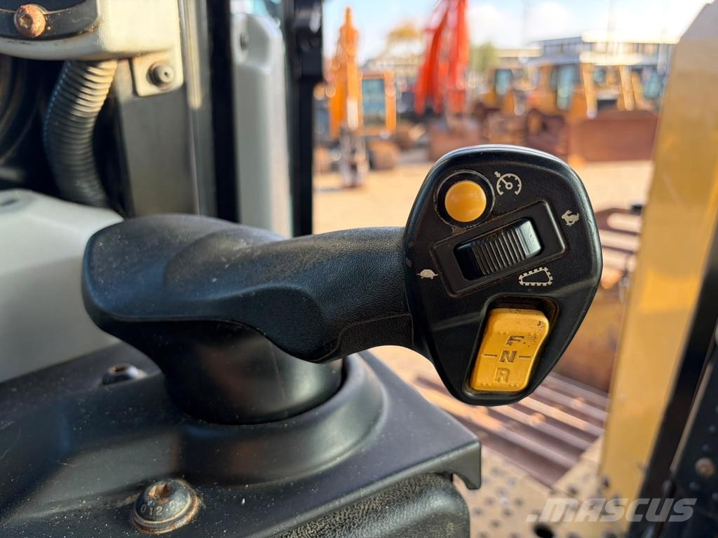 CAT D6T LGP Rupsdozers
