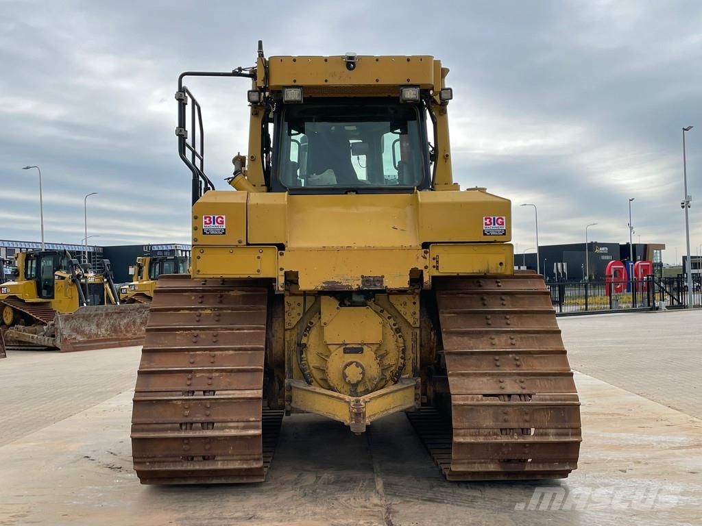 CAT D6T LGP Buldožeri gusjeničari
