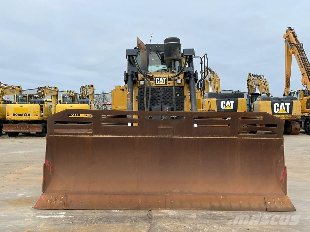 CAT D6T LGP Buldožeri gusjeničari
