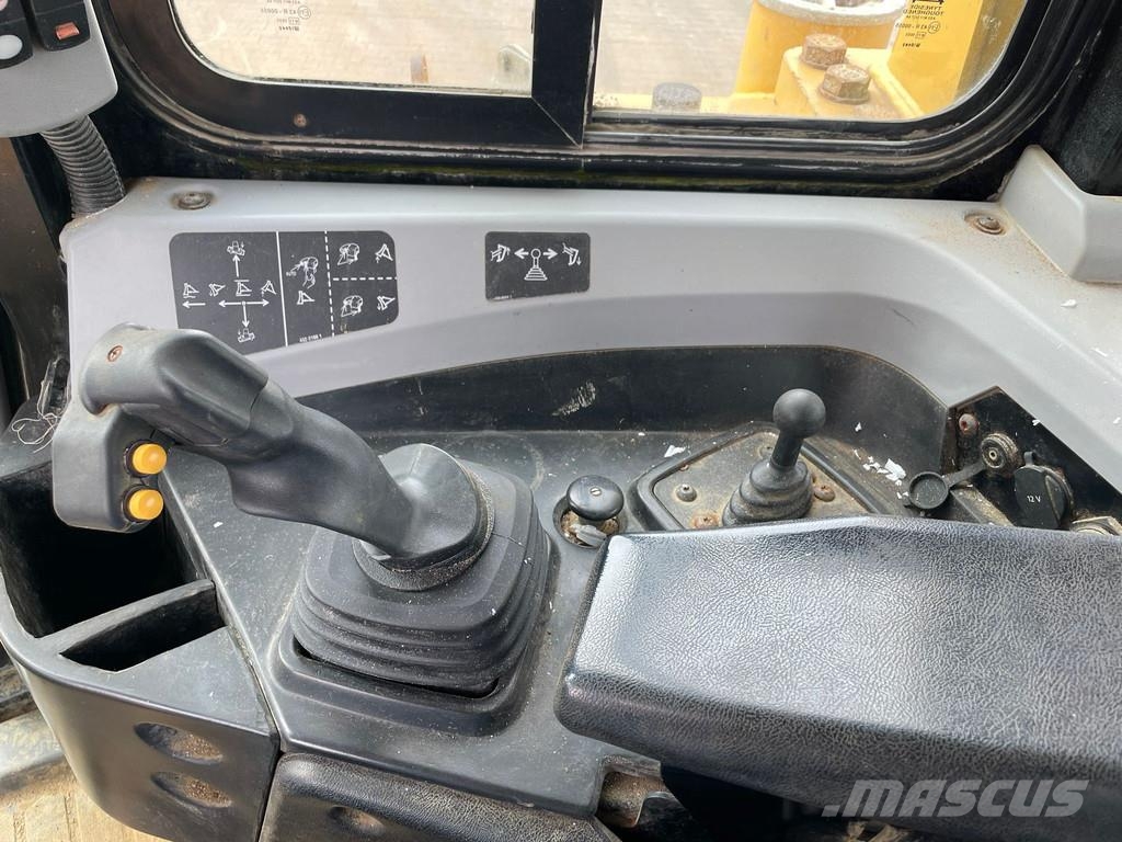 CAT D6T LGP 履帶推土機
