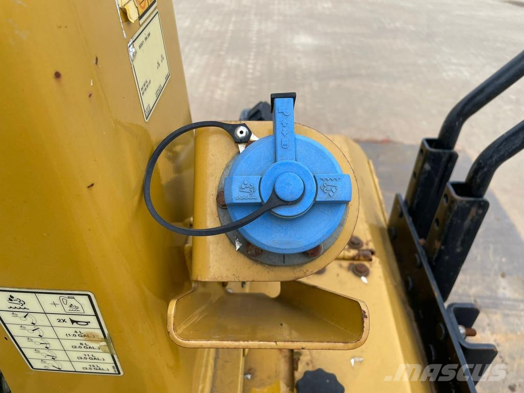 CAT D6T LGP Buldožeri gusjeničari