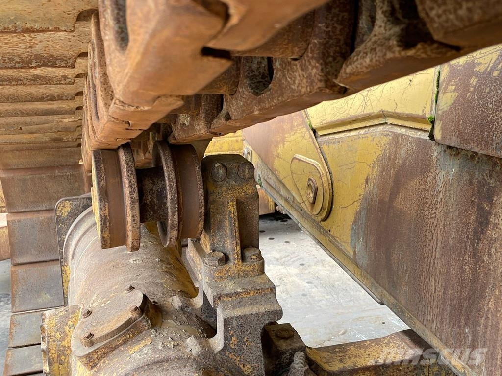CAT D6T LGP 履帶推土機