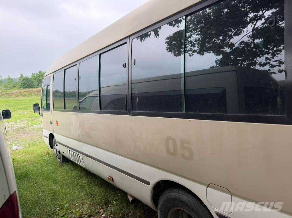 Toyota Coaster 15B Autobuses urbanos