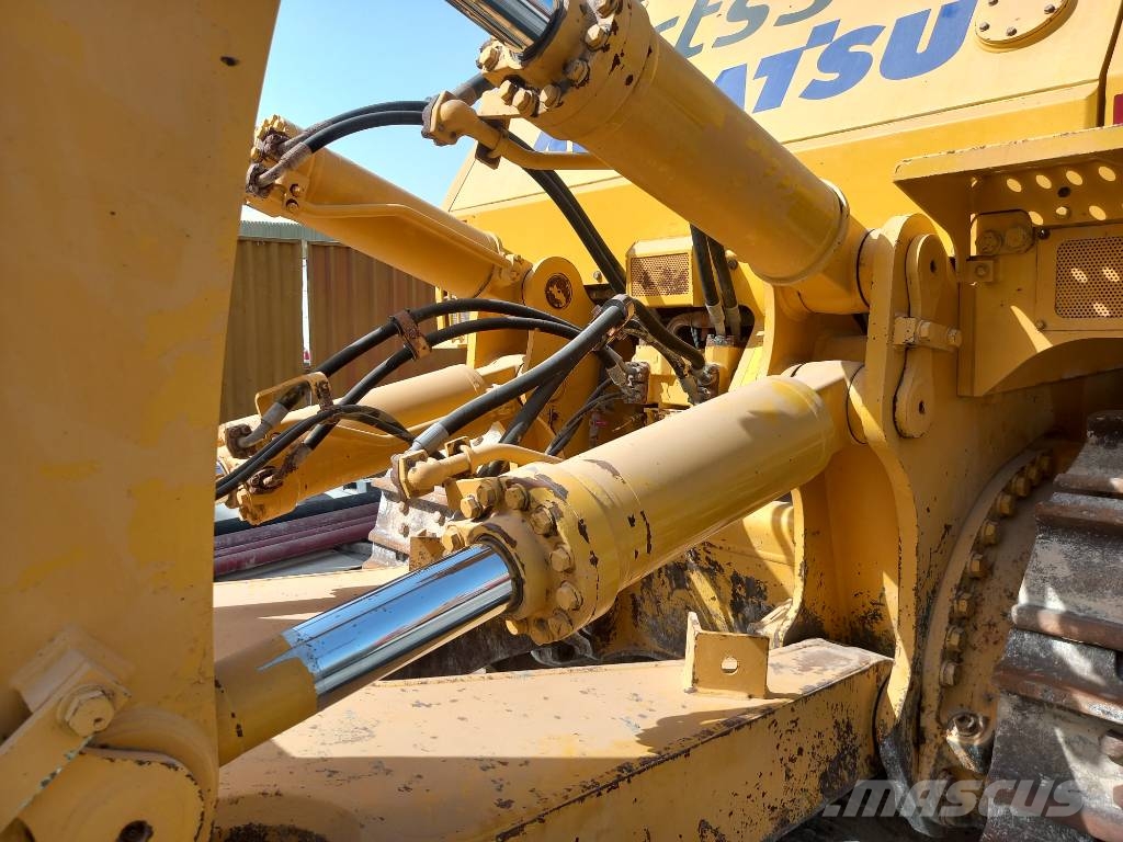 Komatsu D275A-5R (EXW - Abu Dhabi) Buldožeri gusjeničari