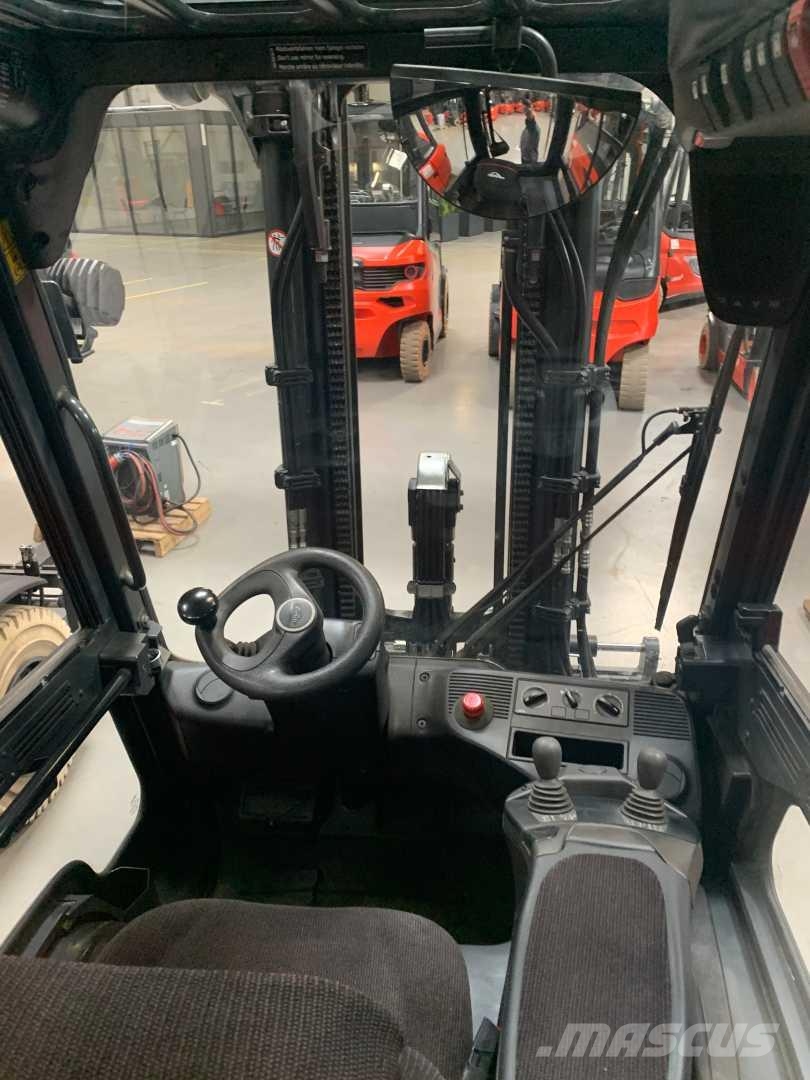 Linde E35L شاحنات ذات رافعات شوكية تعمل بالكهرباء