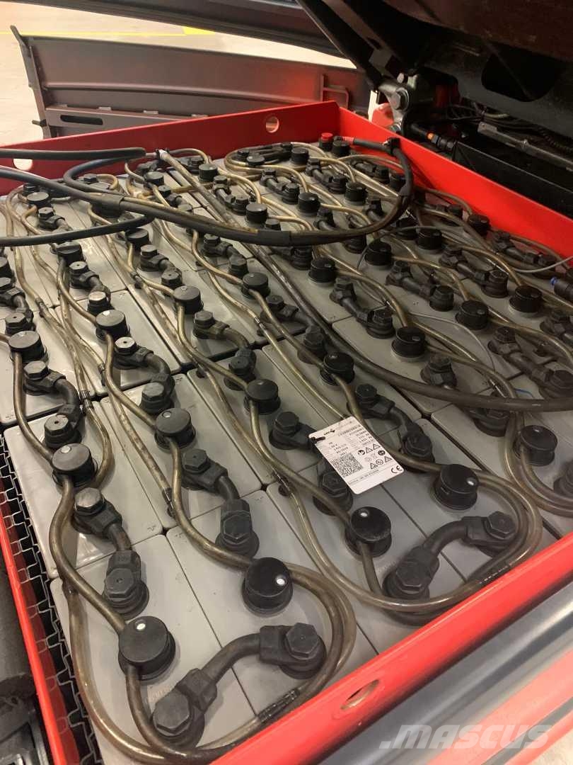 Linde E35L شاحنات ذات رافعات شوكية تعمل بالكهرباء