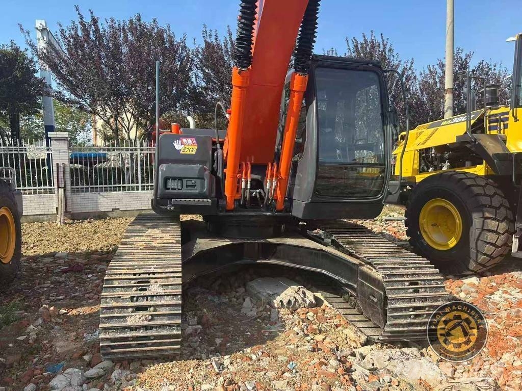 Hitachi Zaxis 200 大型油圧ショベル12t以上(パワーショベル・ユンボ)