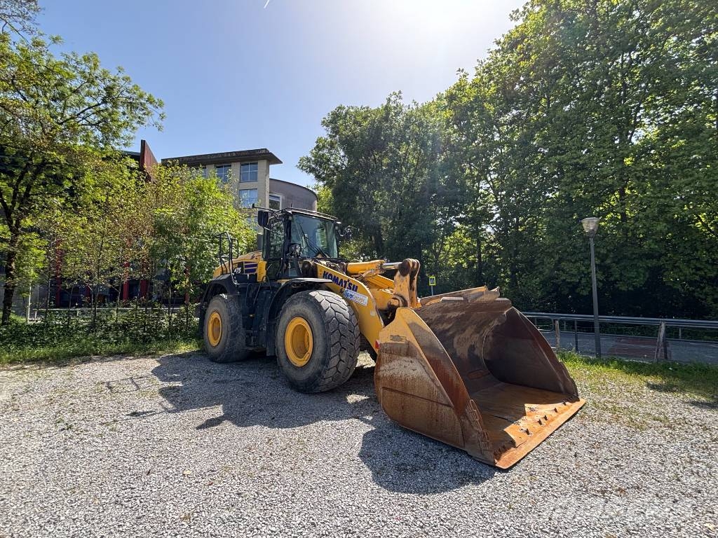 Komatsu WA 475 لوادر بعجل