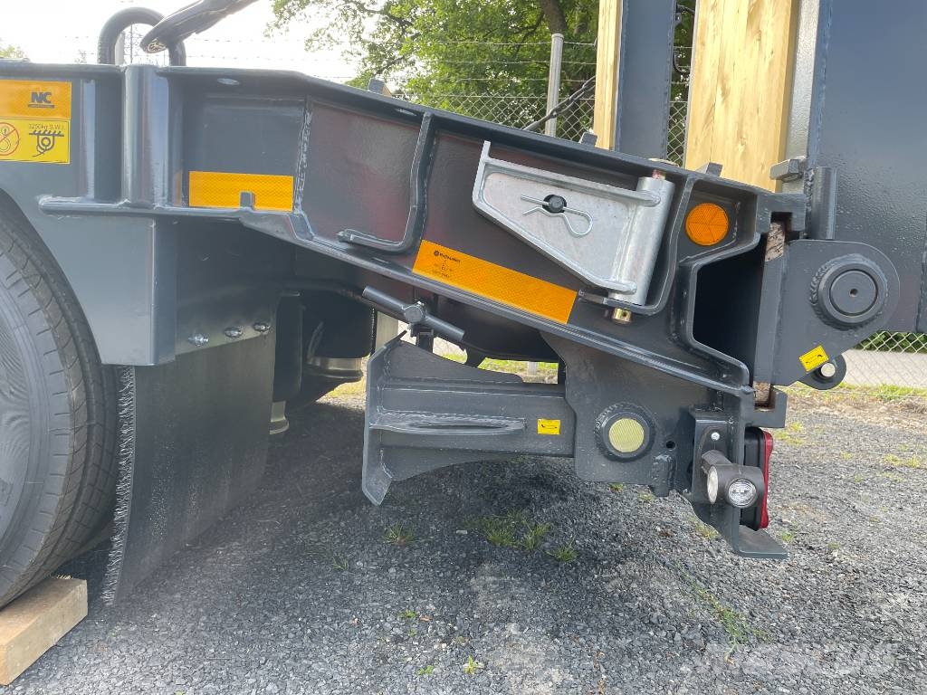 NC 4-axlad Maskinsläp 38T Niski utovarivači