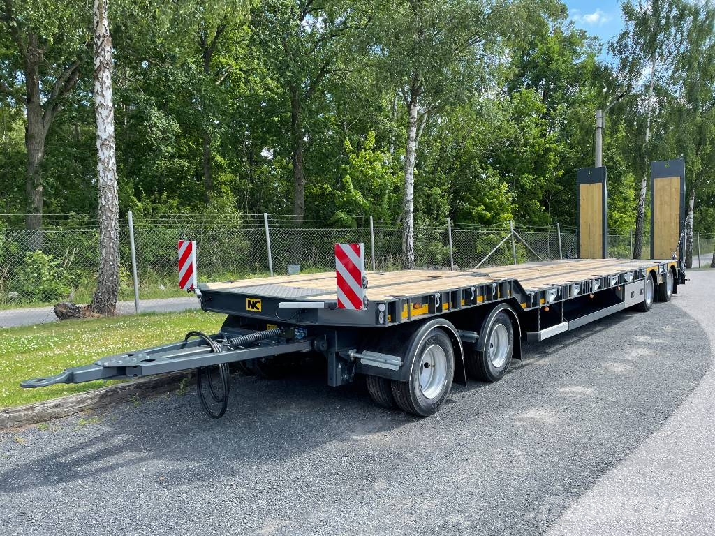 NC 4-axlad Maskinsläp 38T Niski utovarivači