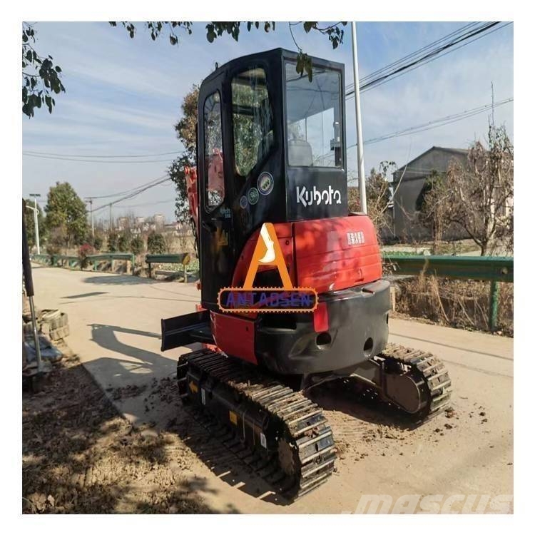 Kubota U 35 Mini bagri <7t