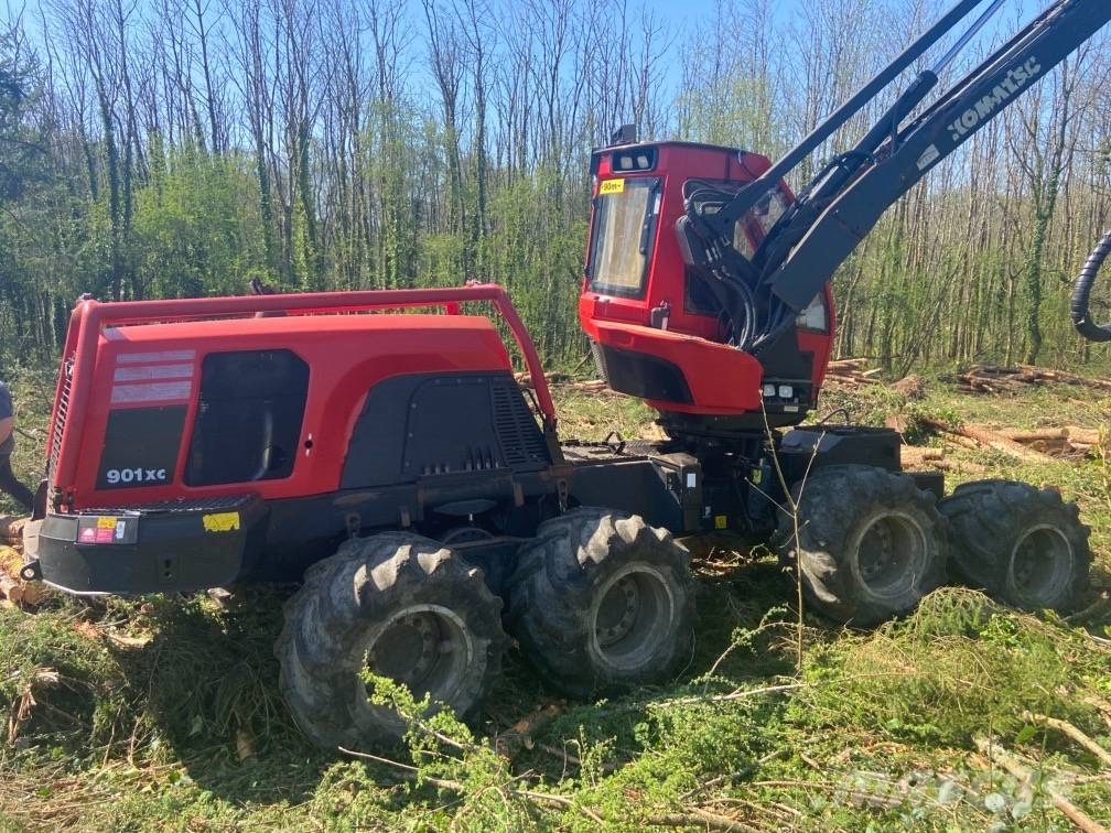 Komatsu 901XC Skördare