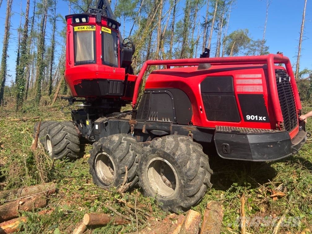 Komatsu 901XC Skördare
