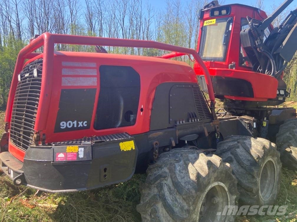Komatsu 901XC Skördare