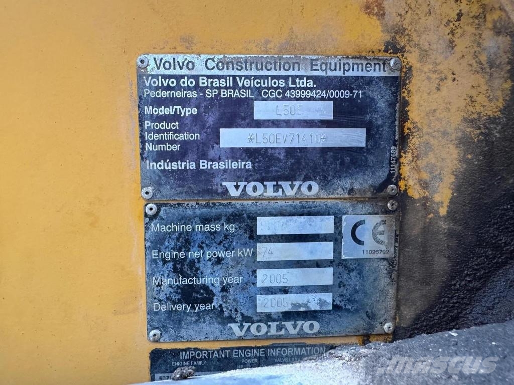 Volvo L50E 14930 HOURS WITH BUCKET Gumikerekes homlokrakodók