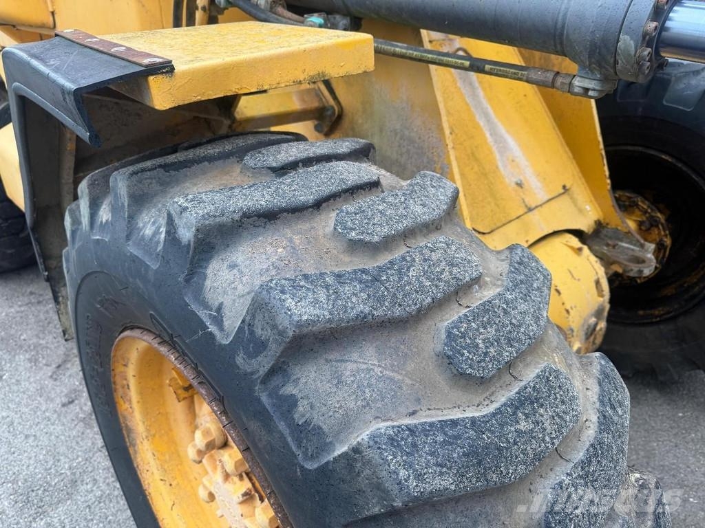 Volvo L50E 14930 HOURS WITH BUCKET Gumikerekes homlokrakodók