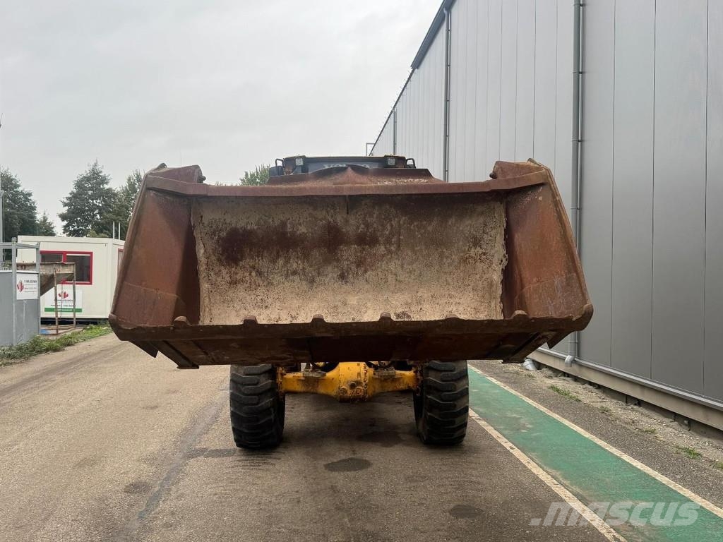 Volvo L50E 14930 HOURS WITH BUCKET Gumikerekes homlokrakodók