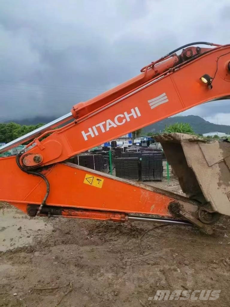 Hitachi ZX 360 LC Lánctalpas kotrók