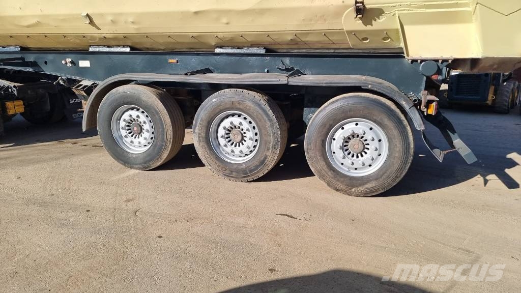 Schmitz Martin 35 Portaalsysteem aanhanger