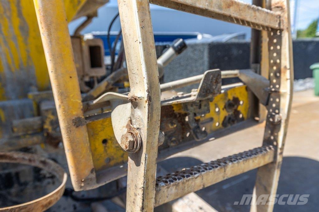 MAN TGS 41.400 BB + LIEBHERR 10m3 Betonmixers en pompen