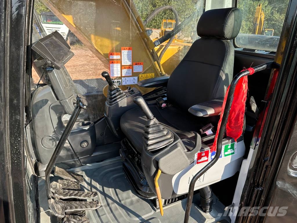 CAT 320D 대형 굴삭기 29톤 이상