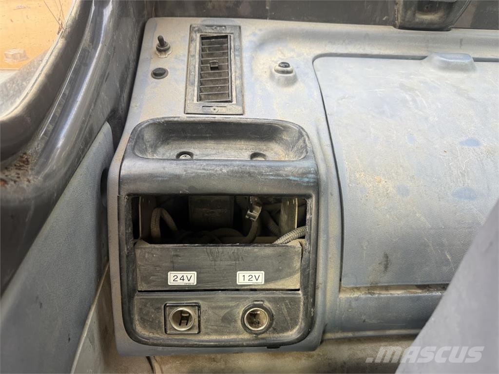 CASE CX130 Rupsgraafmachines