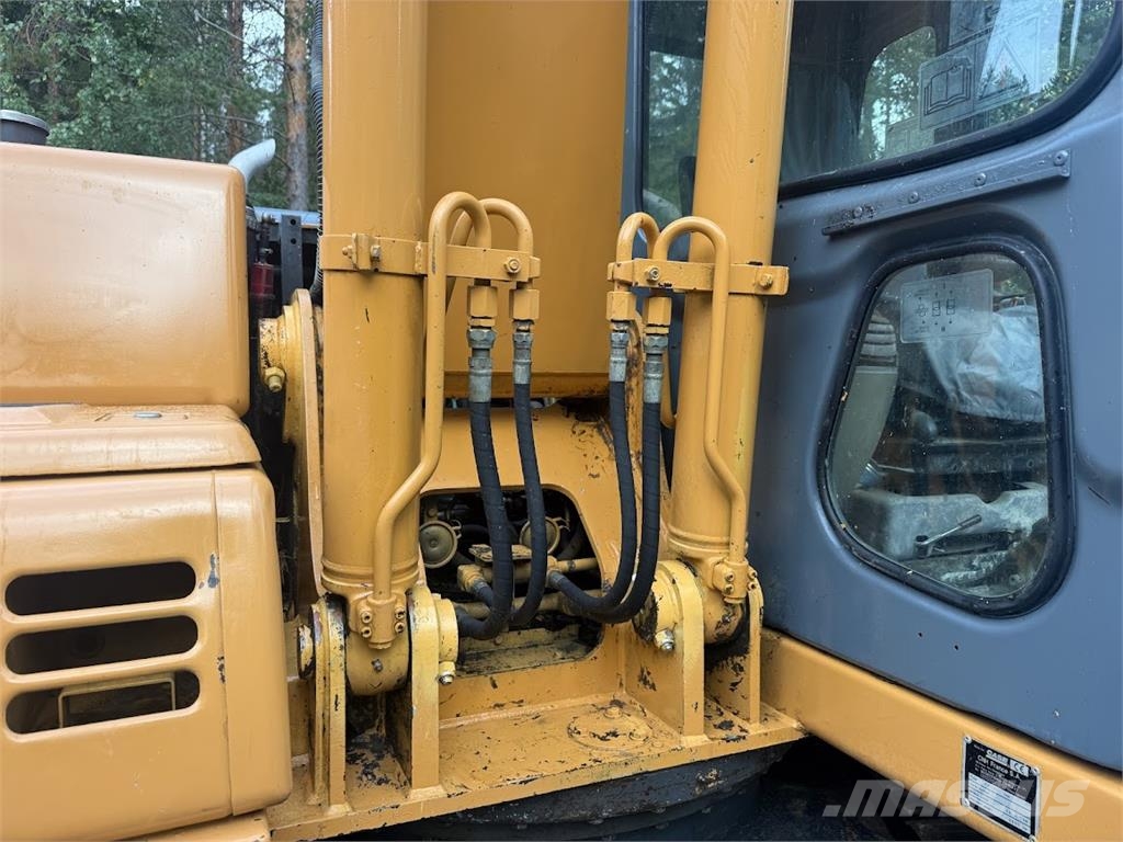 CASE CX130 Rupsgraafmachines