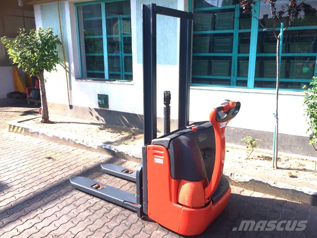 Linde L12 /379/ FORKS WIDE (680/1150) V-2713 OB Ručni paletariRučni paletni viličari