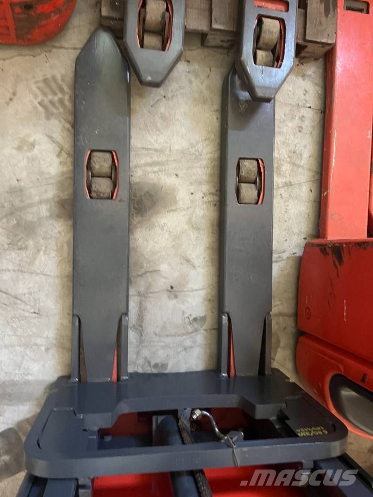 Linde L12 /379/ FORKS WIDE (680/1150) V-2713 OB Ručni paletariRučni paletni viličari