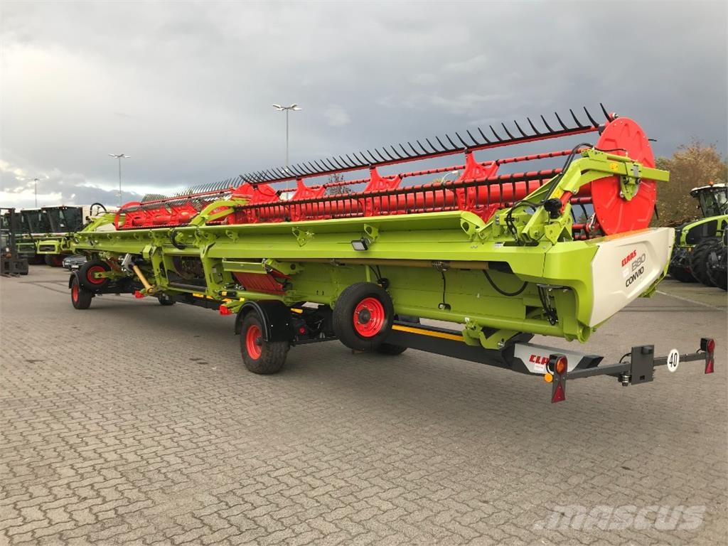 CLAAS Convio 1380 *mit Transportwagen ماكينات زراعية - غير ذلك