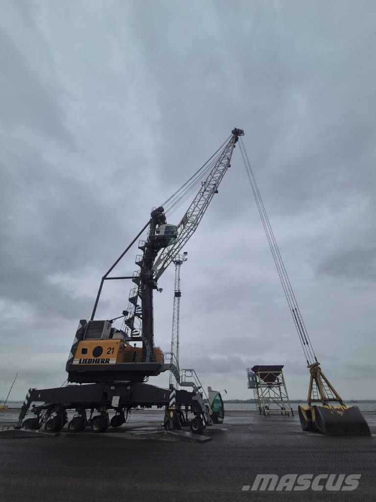Liebherr LHM280 Hafenkrane