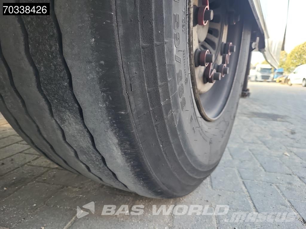 Heiwo HZO 39 3 axles Tailgate 250x260cm Semi-remorci cu temperatura controlata
