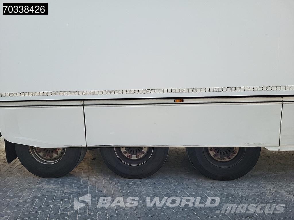 Heiwo HZO 39 3 axles Tailgate 250x260cm Semirremolques isotermos/frigoríficos