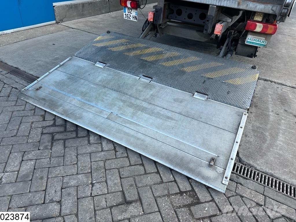 Mercedes-Benz Antos 1830 EURO 6, Dhollandia Camiones con caja de remolque