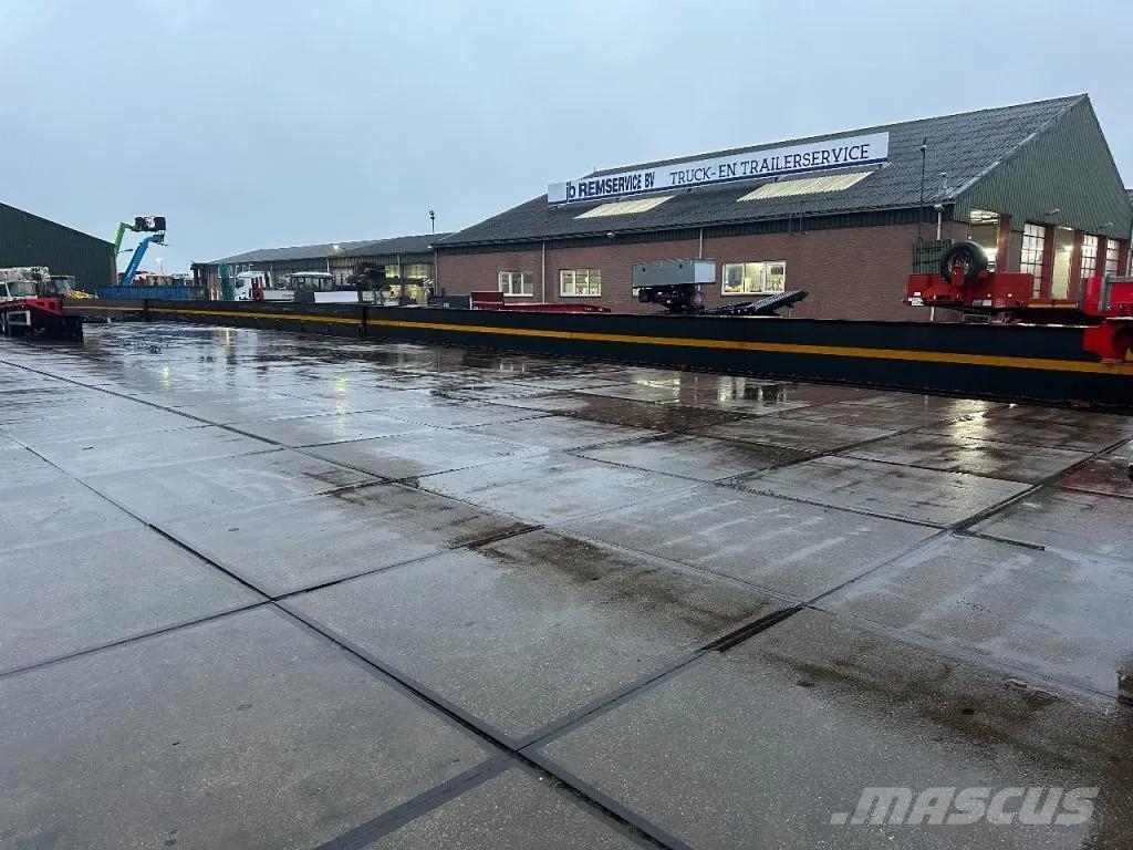 Goldhofer 4 AXLE STEERING - TRIPPLE EXTENDABLE - TOTAL 51 M Low loader-semi-trailers