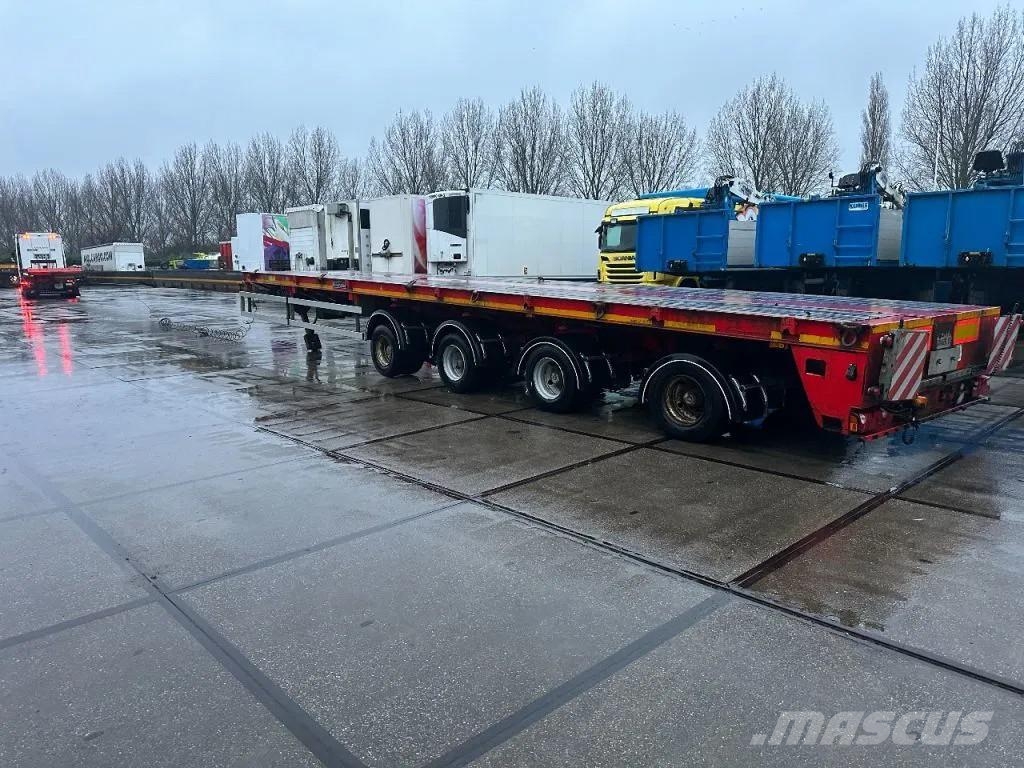 Goldhofer 4 AXLE STEERING - TRIPPLE EXTENDABLE - TOTAL 51 M Low loader-semi-trailers